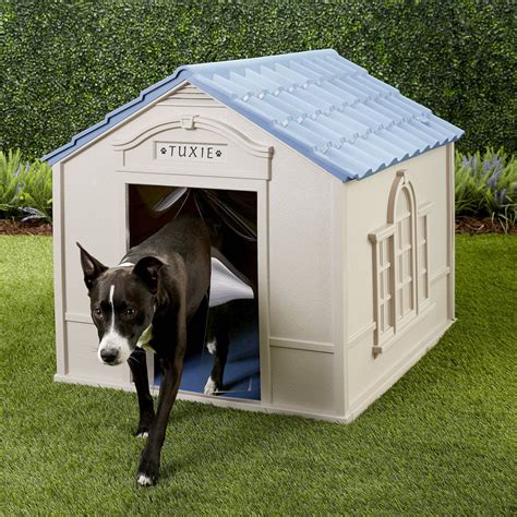 Learn how to choose or create a safe and comfortable heated doghouse for your outdoorsy dog. Compare five products with different features, sizes and prices.